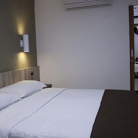 Hotel Domus Ітабіра Екстер'єр фото